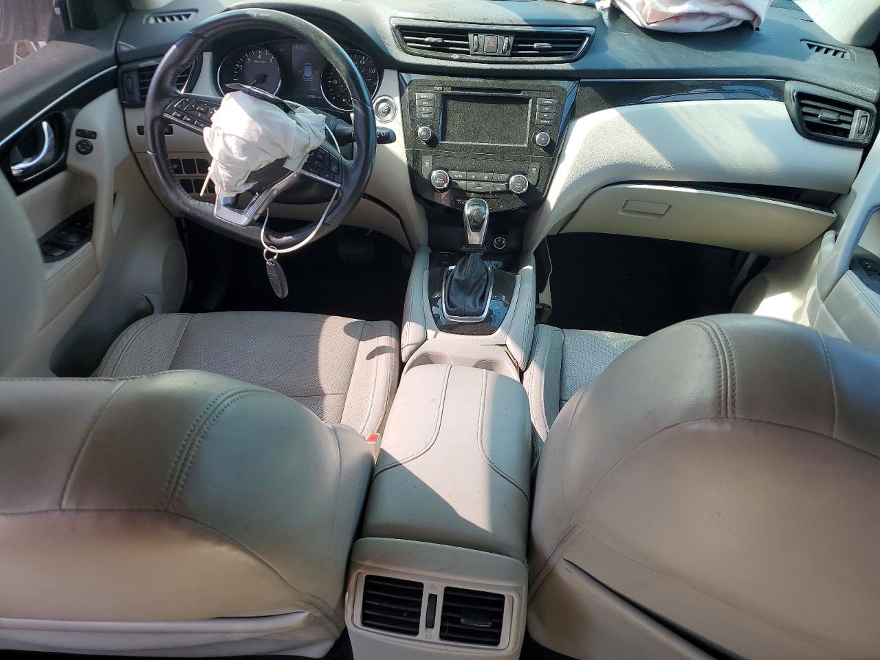 2019 NISSAN ROGUE SPORT SL photo 8