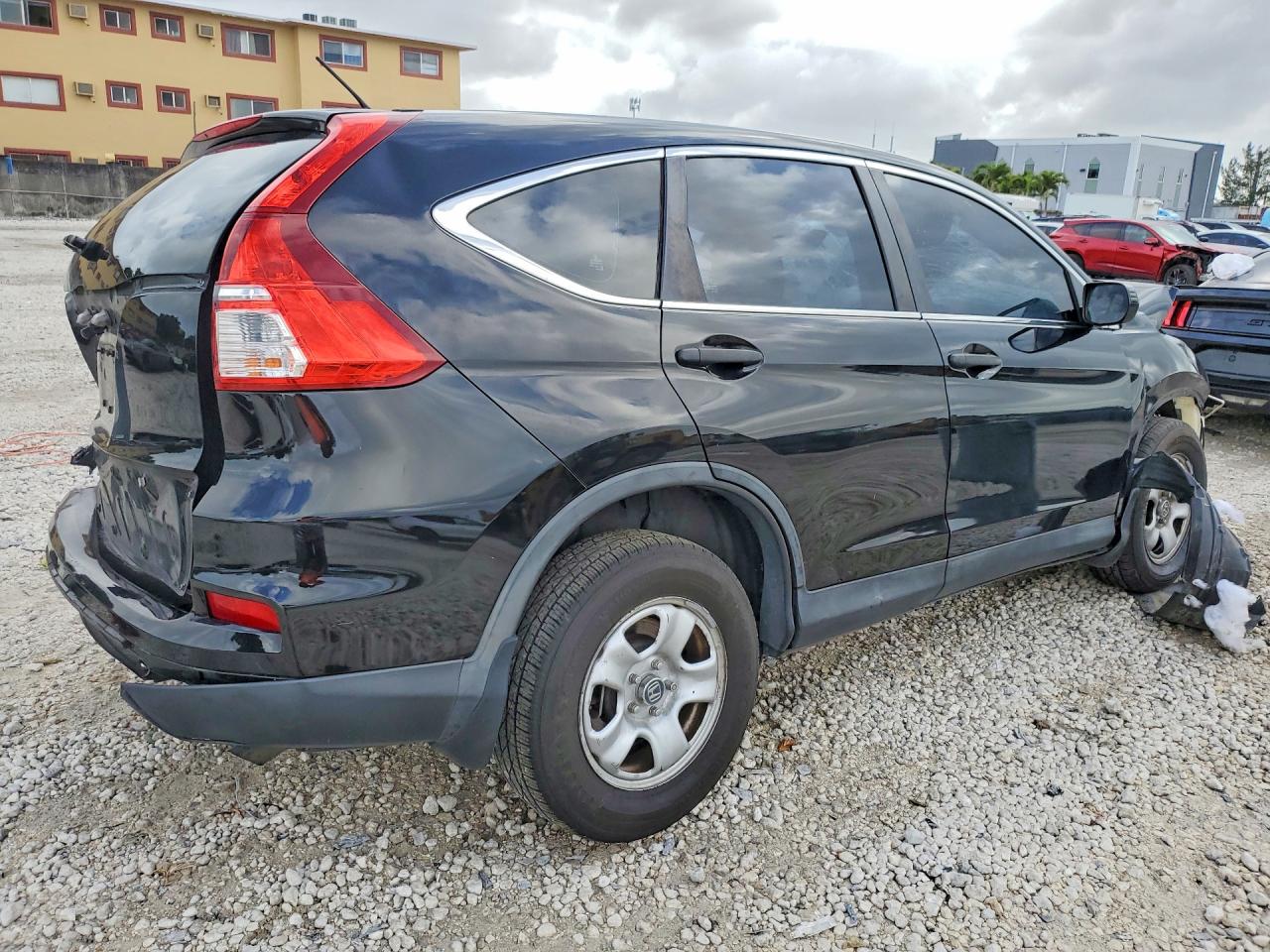 2015 HONDA CR-V LX photo 7