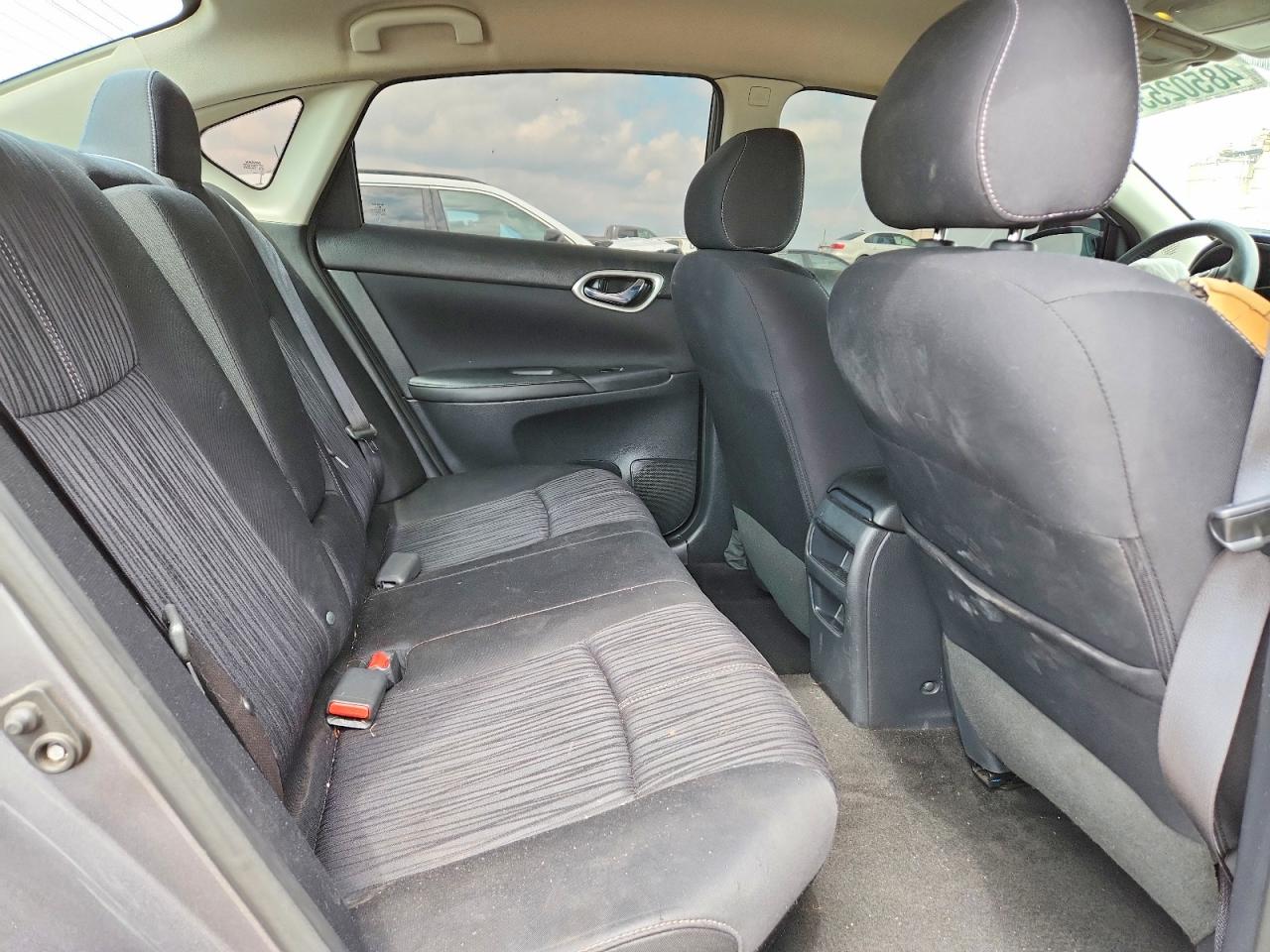2017 NISSAN SENTRA SV photo 19
