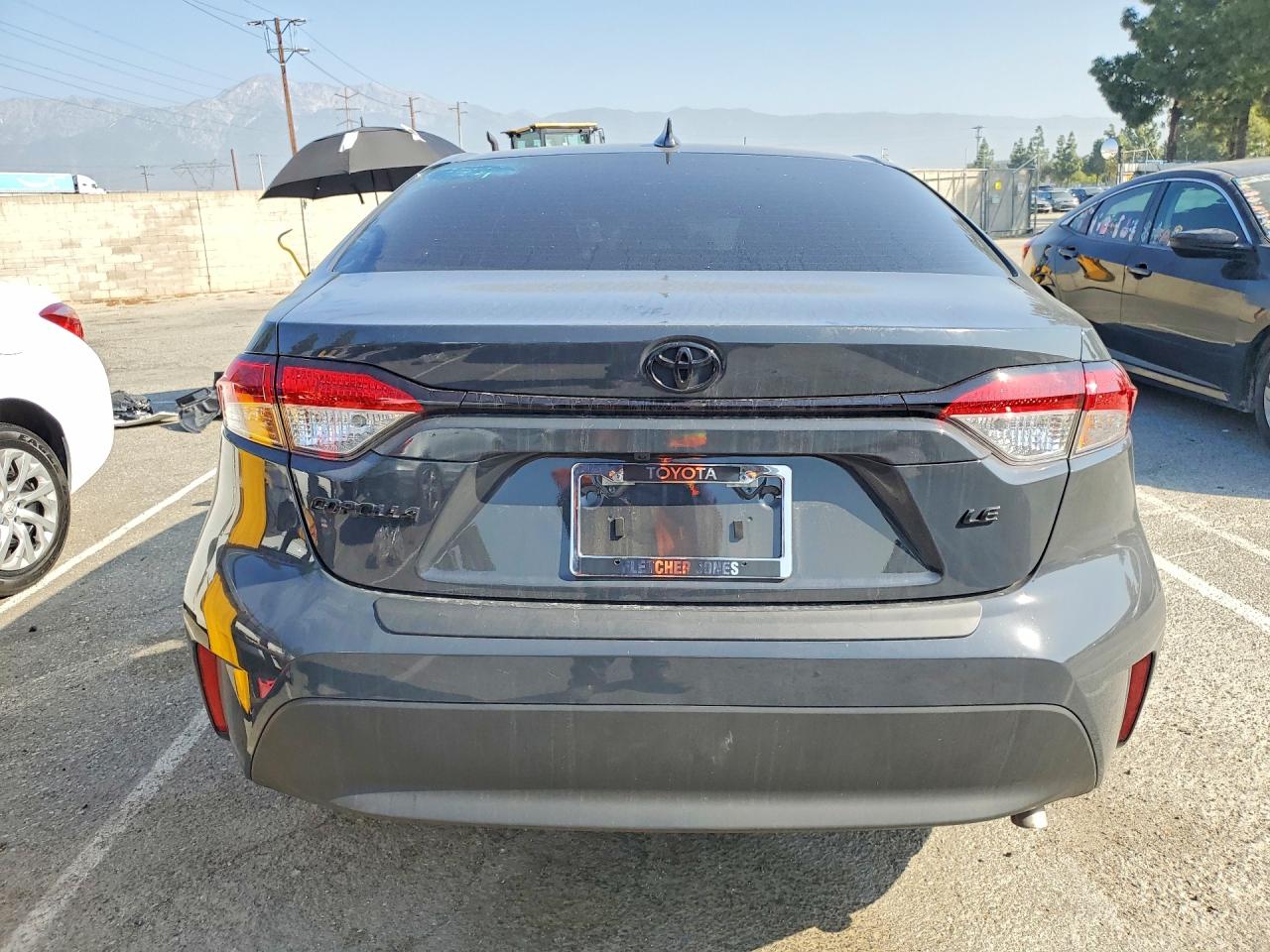 2025 TOYOTA COROLLA LE photo 11
