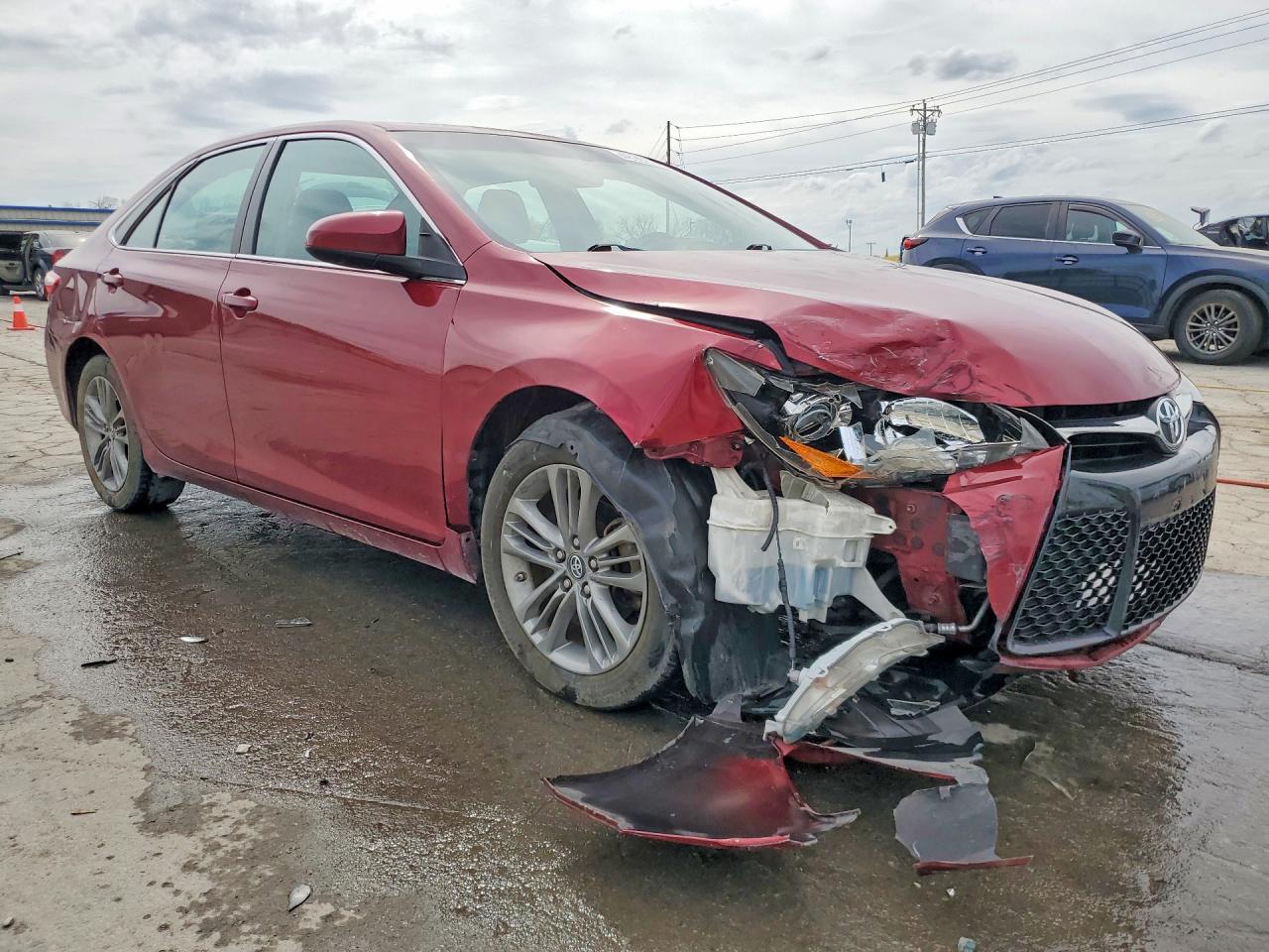 2017 TOYOTA CAMRY SE photo 7
