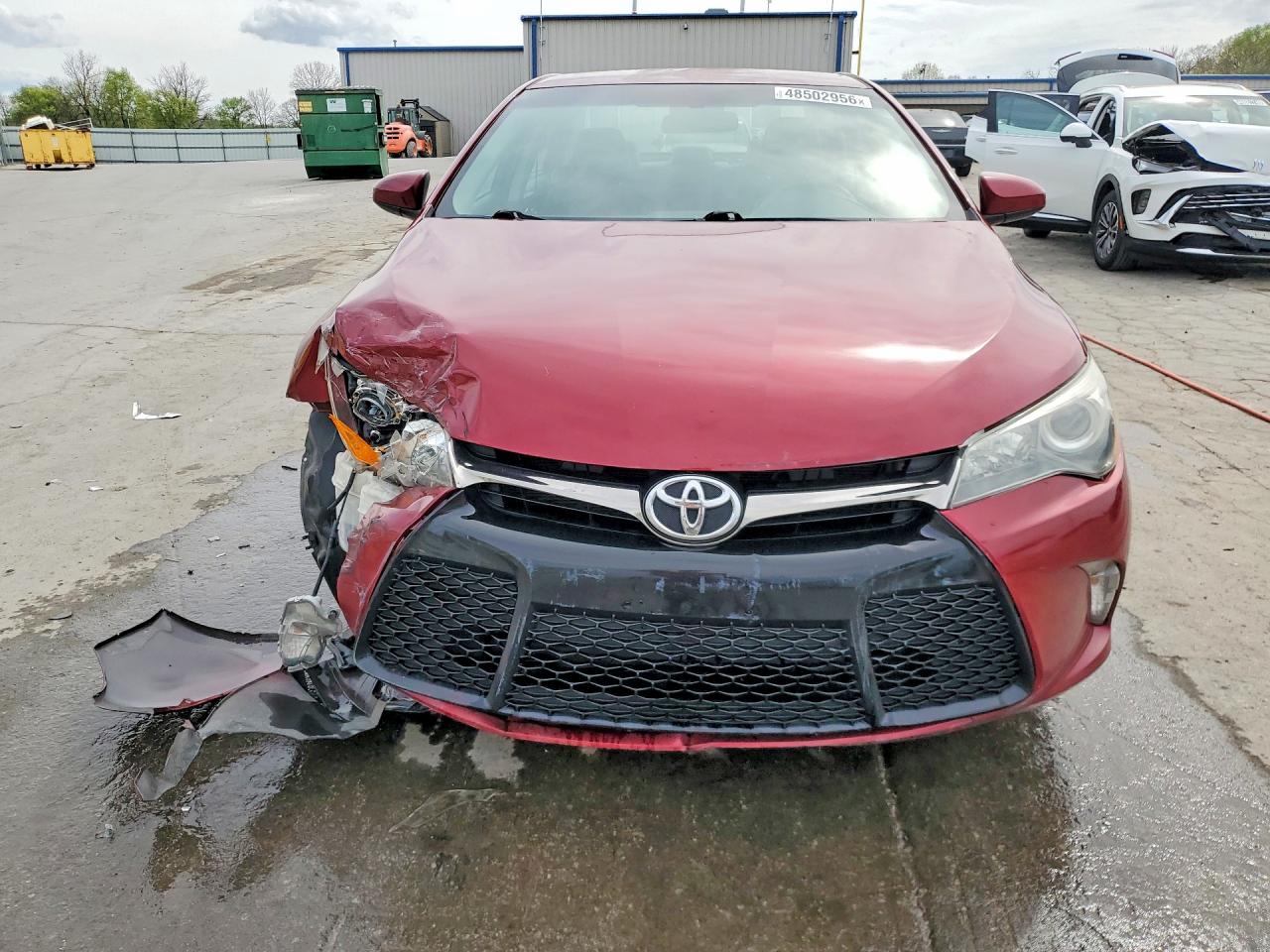 2017 TOYOTA CAMRY SE photo 9