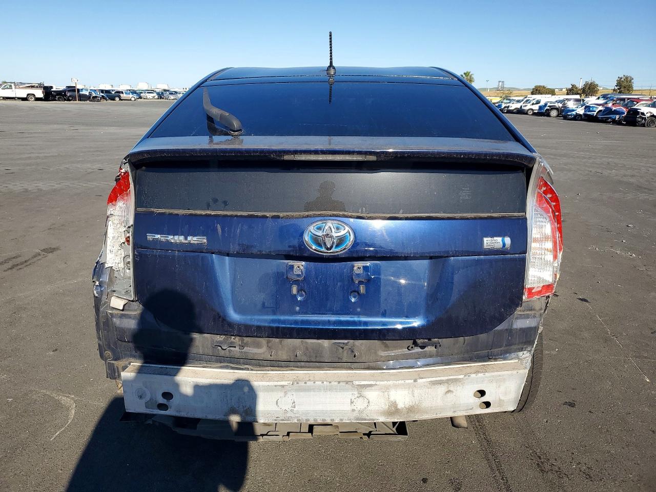 2012 TOYOTA PRIUS TWO photo 6