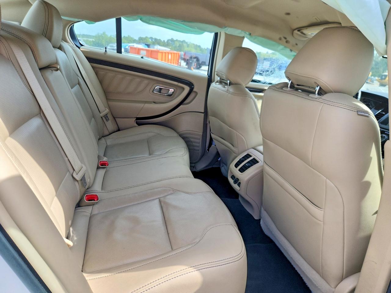 2018 FORD TAURUS LIMITED photo 19