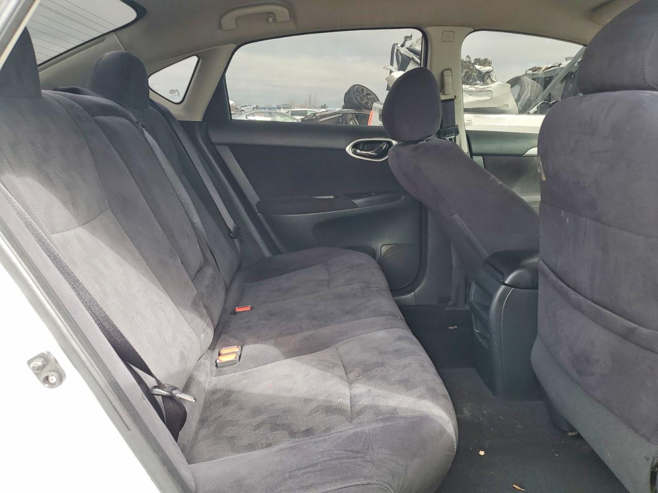 2013 NISSAN SENTRA S photo 19