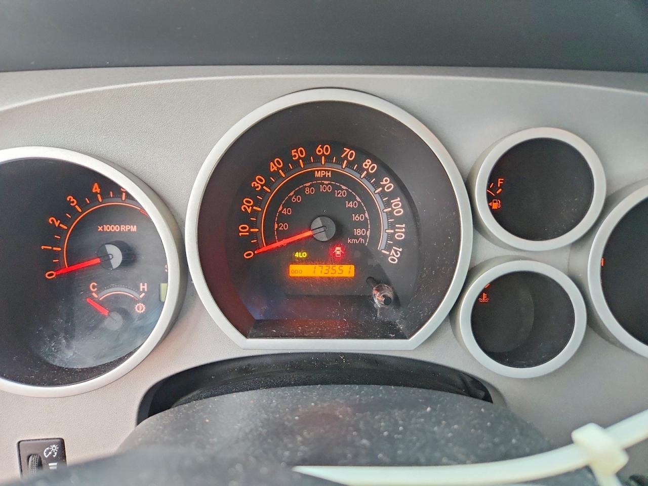 2008 TOYOTA TUNDRA SR5 photo 25