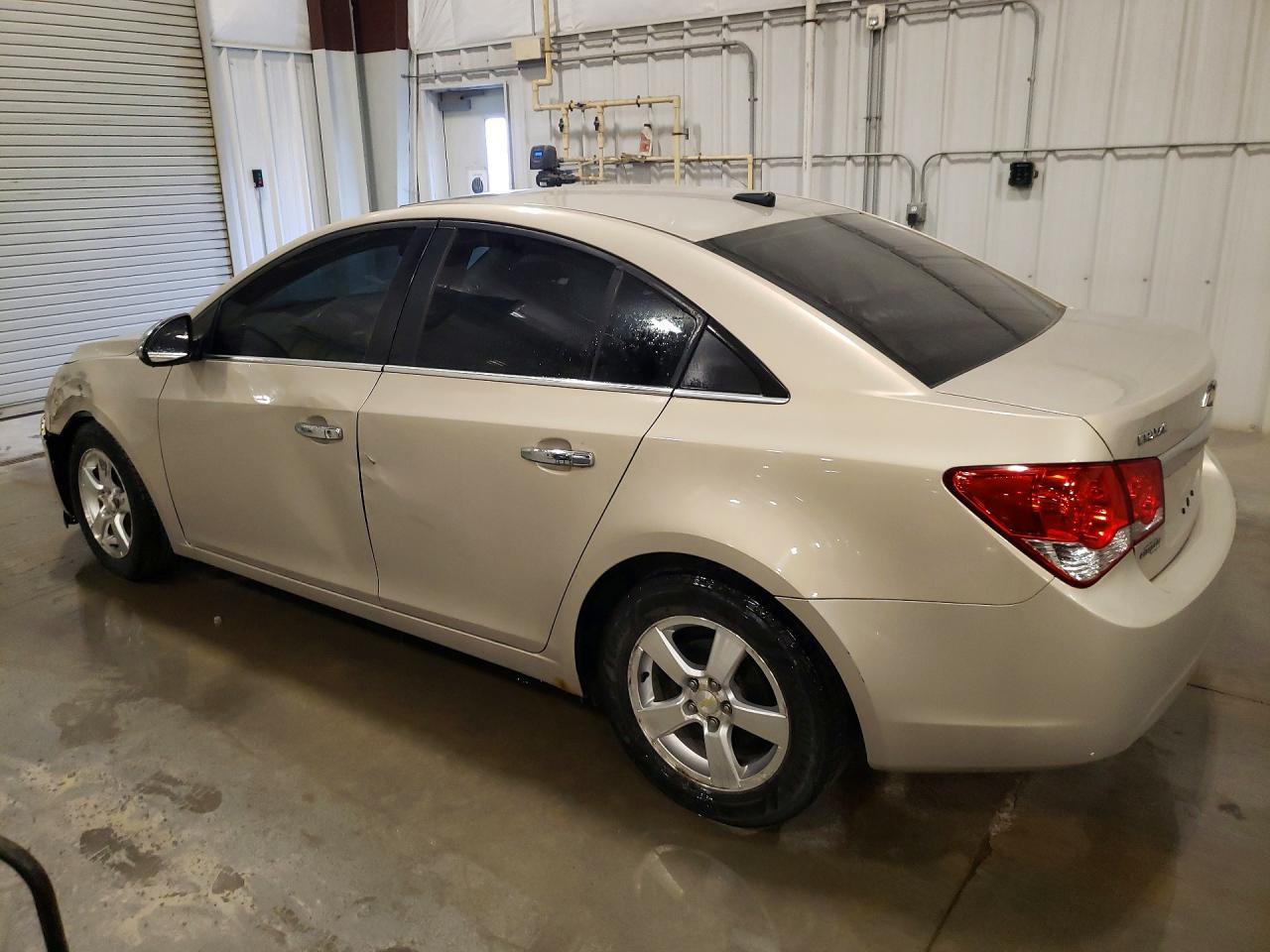 2011 CHEVROLET CRUZE LT photo 3