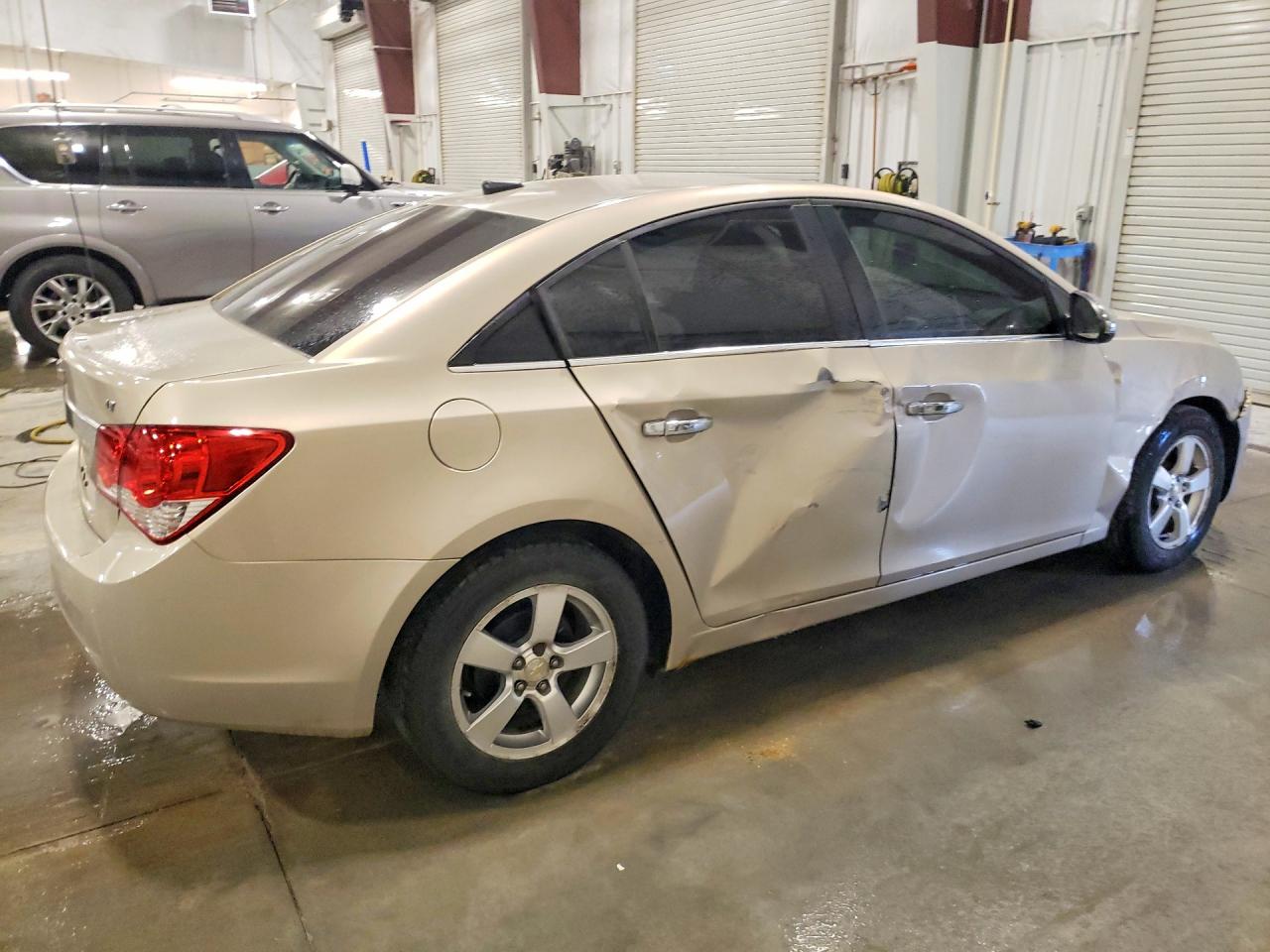 2011 CHEVROLET CRUZE LT photo 5