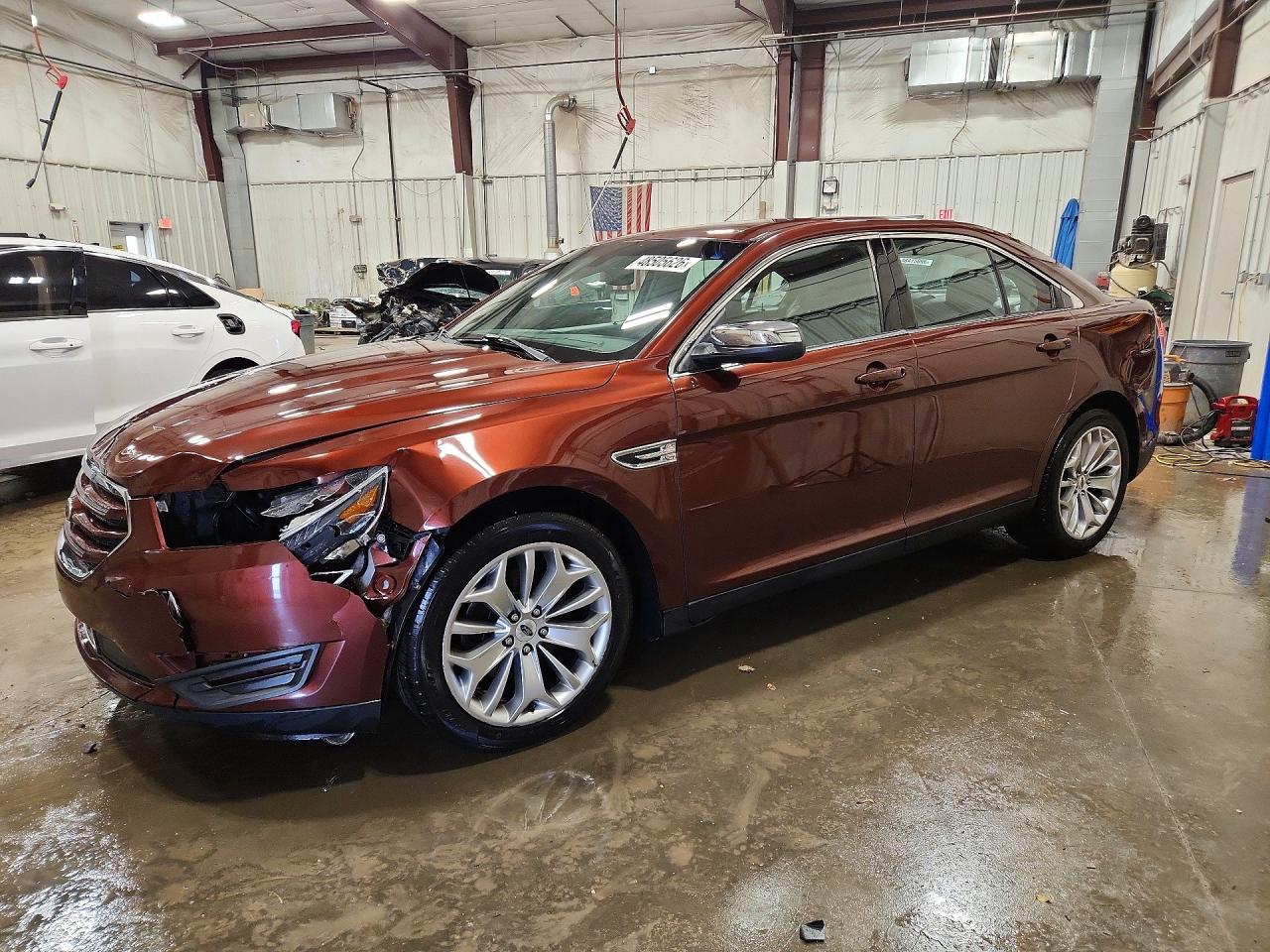 2015 FORD TAURUS