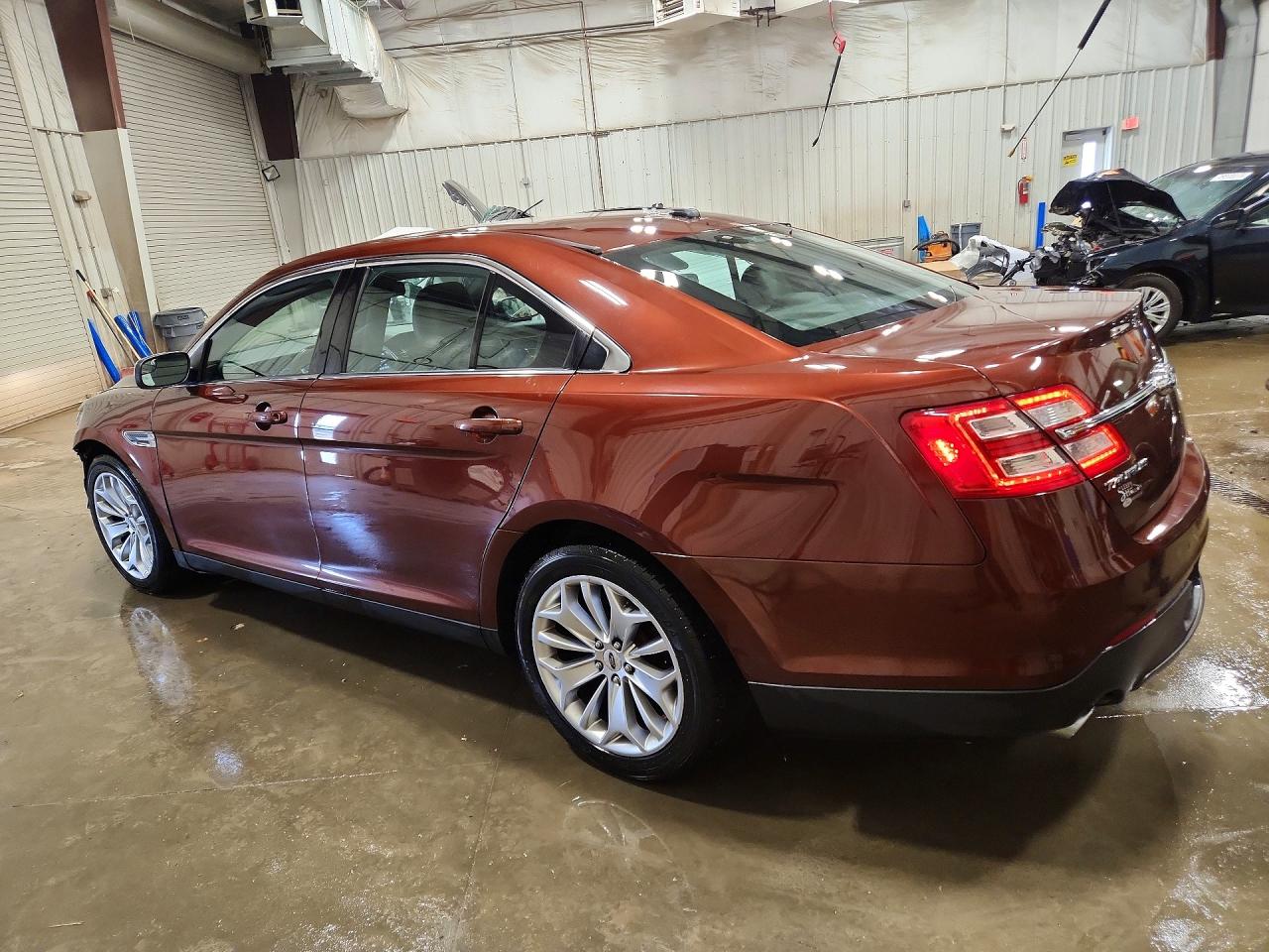2015 FORD TAURUS LIMITED photo 3