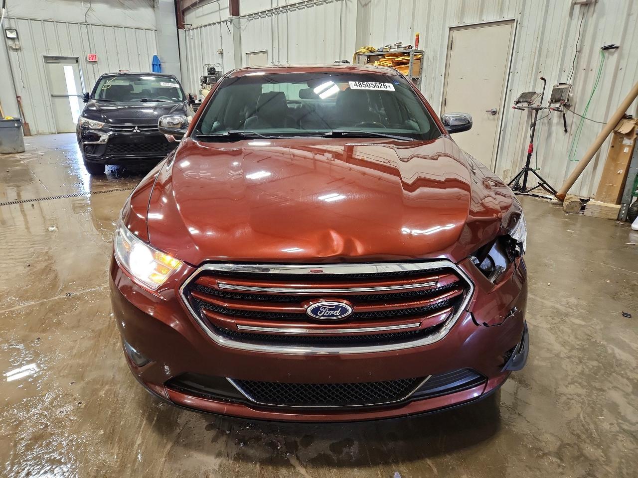 2015 FORD TAURUS LIMITED photo 9
