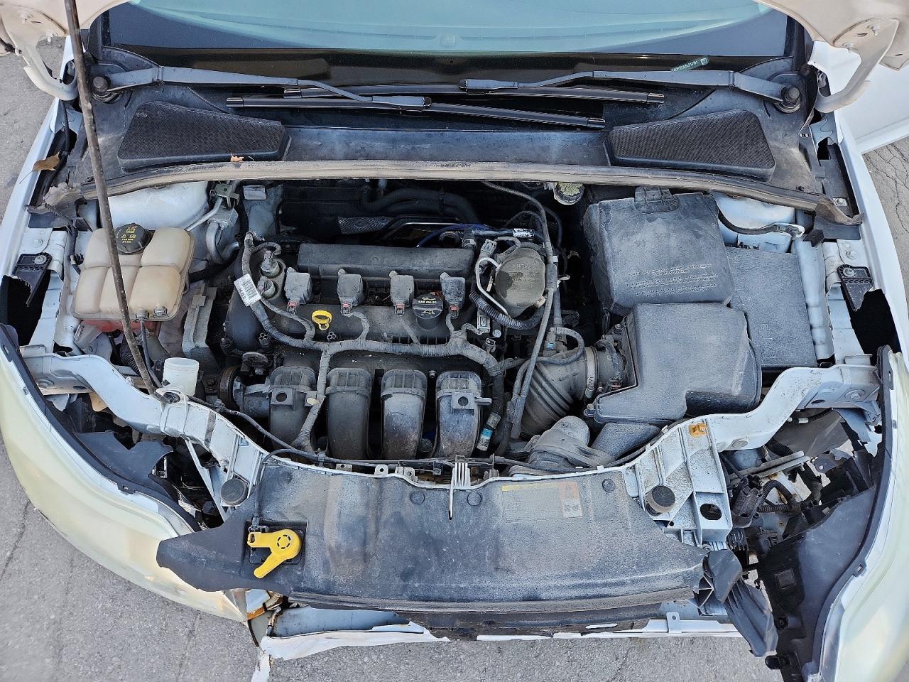 2014 FORD FOCUS SE photo 31