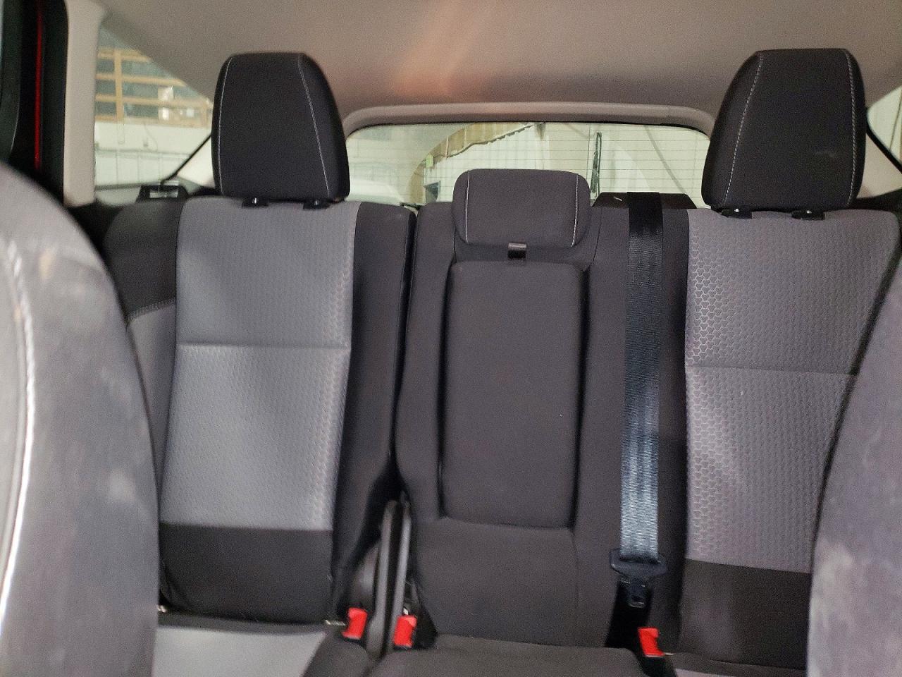 2017 FORD ESCAPE SE photo 19