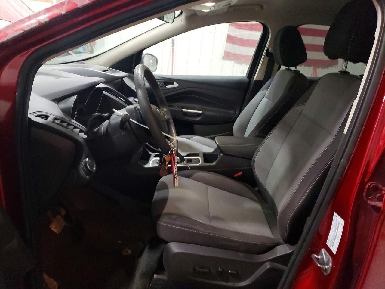 2017 FORD ESCAPE SE photo 13