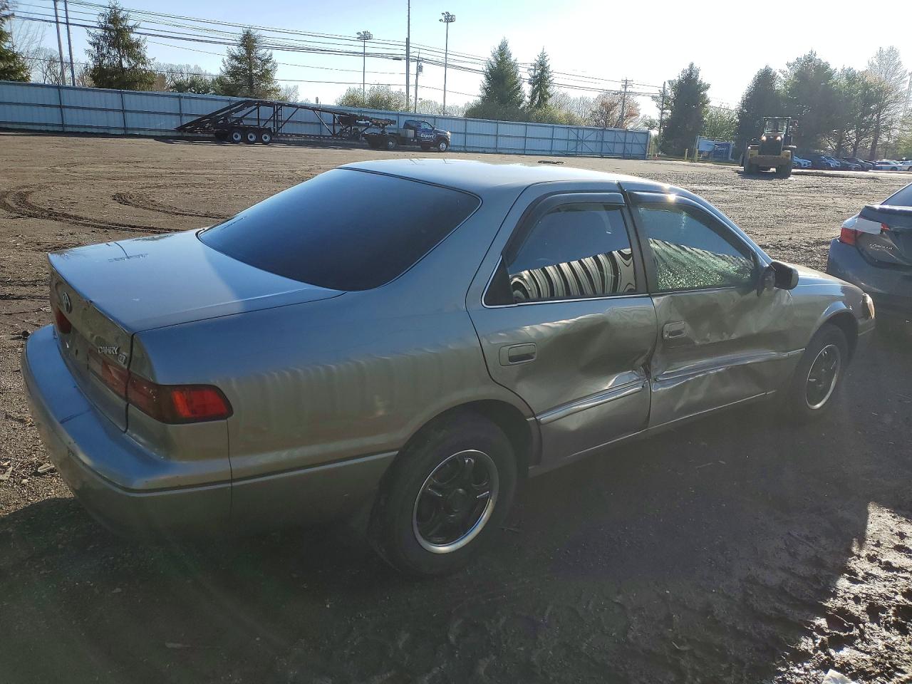 1999 TOYOTA CAMRY CE photo 3