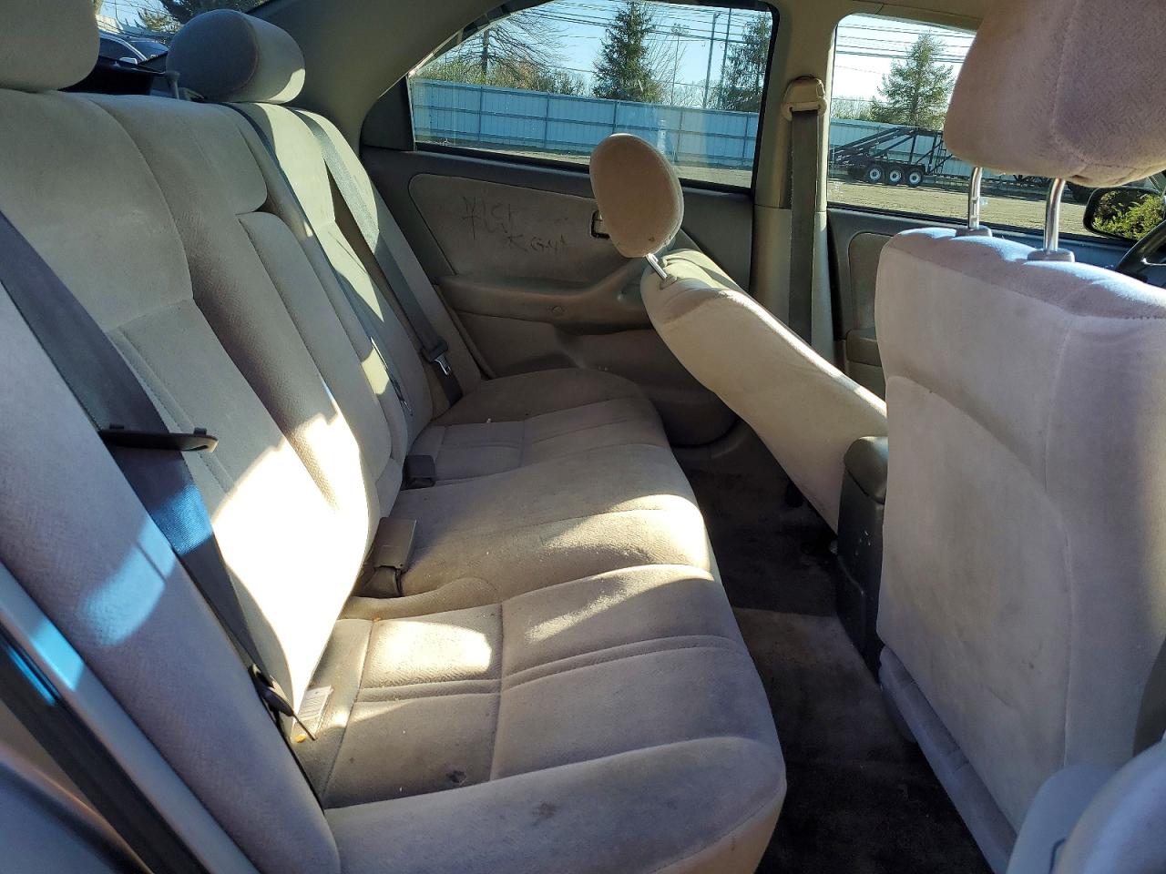 1999 TOYOTA CAMRY CE photo 10