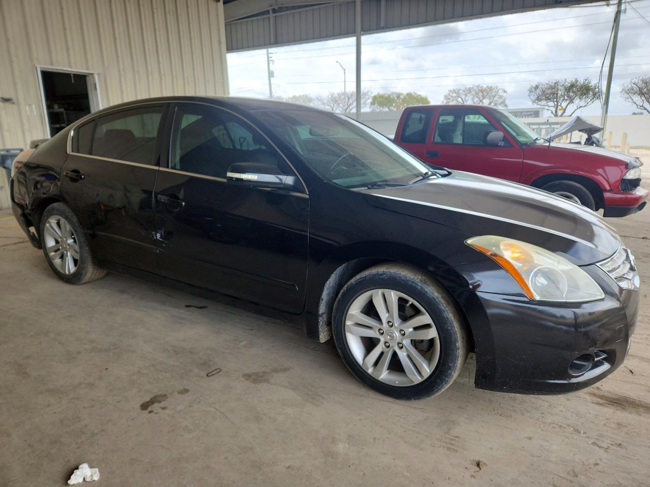 2012 NISSAN ALTIMA 3.5 SR photo 10
