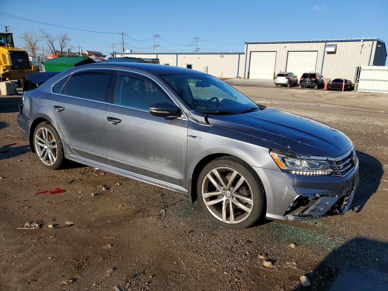 2017 VOLKSWAGEN PASSAT R-LINE photo 7