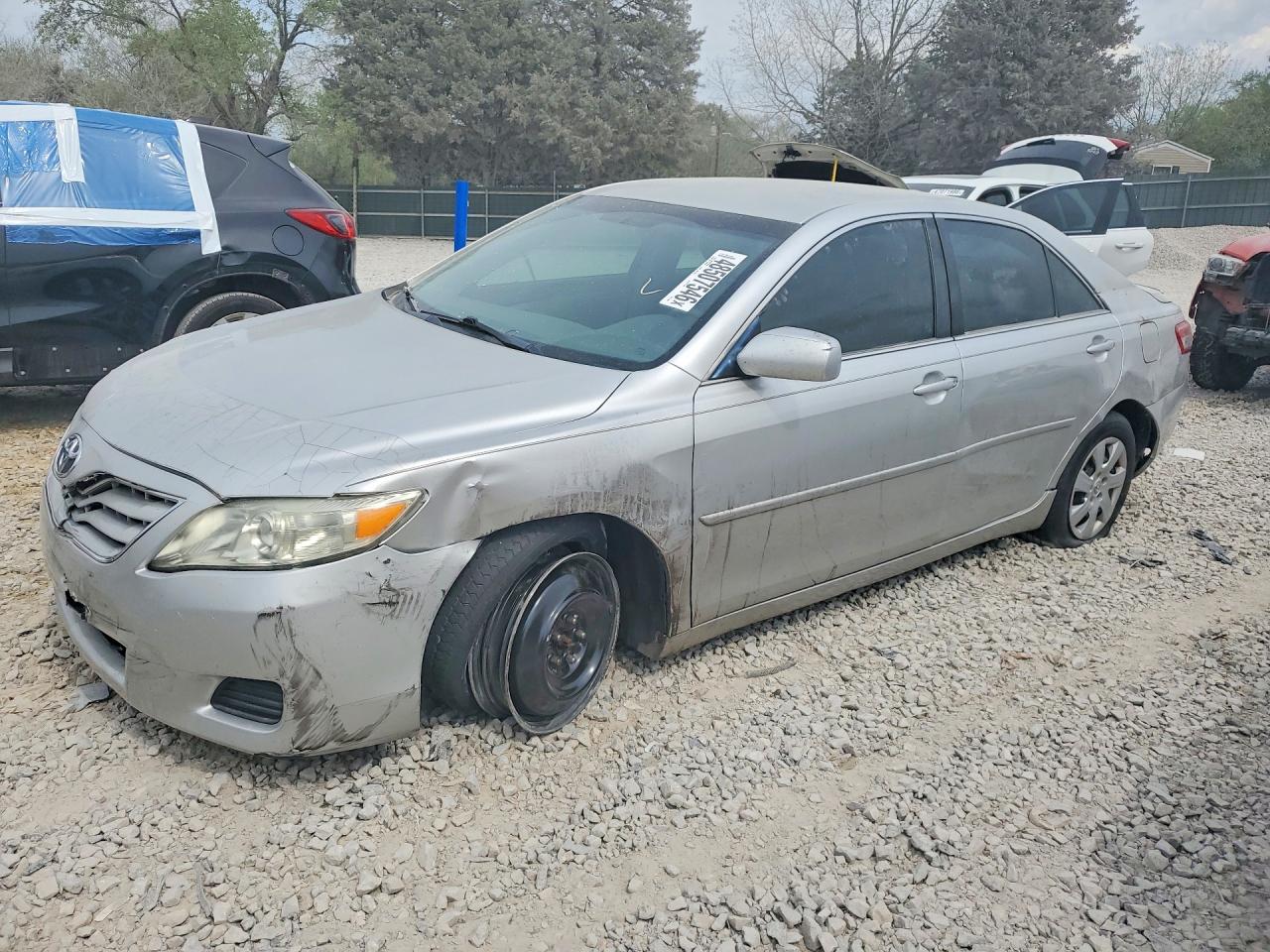 2011 TOYOTA CAMRY