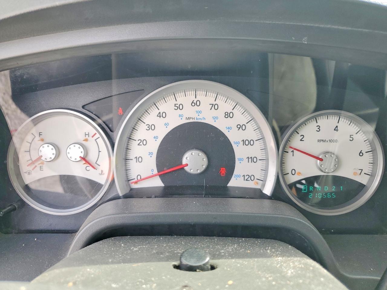 2005 DODGE DAKOTA QUAD SLT photo 25