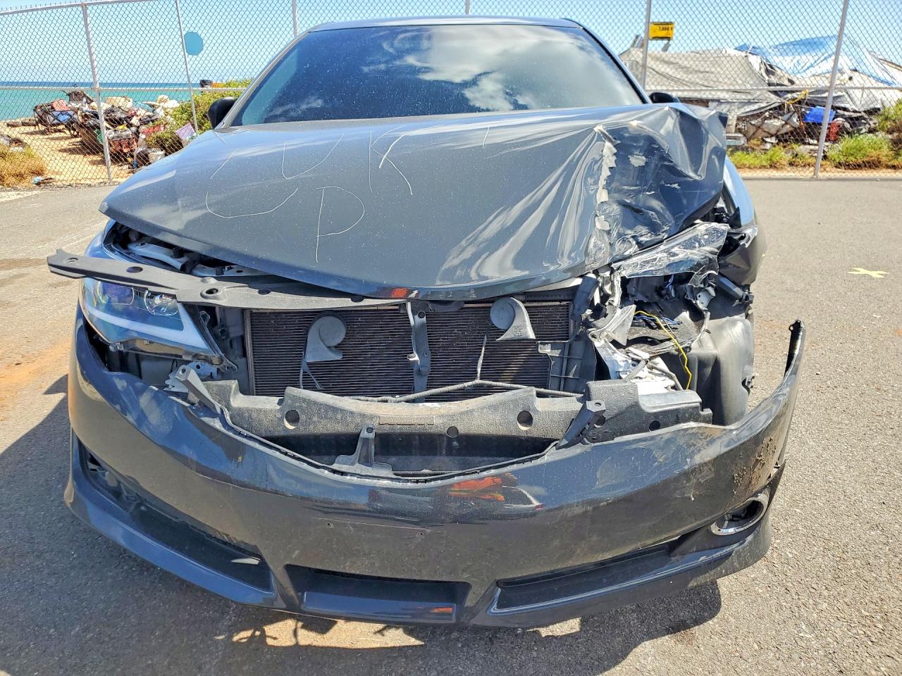 2013 TOYOTA CAMRY SE photo 9