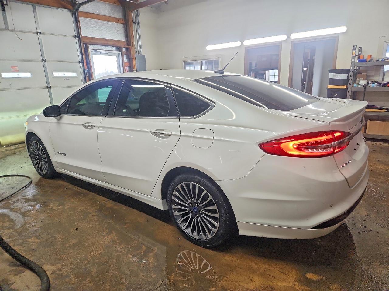 2017 FORD FUSION TITANIUM HEV photo 2