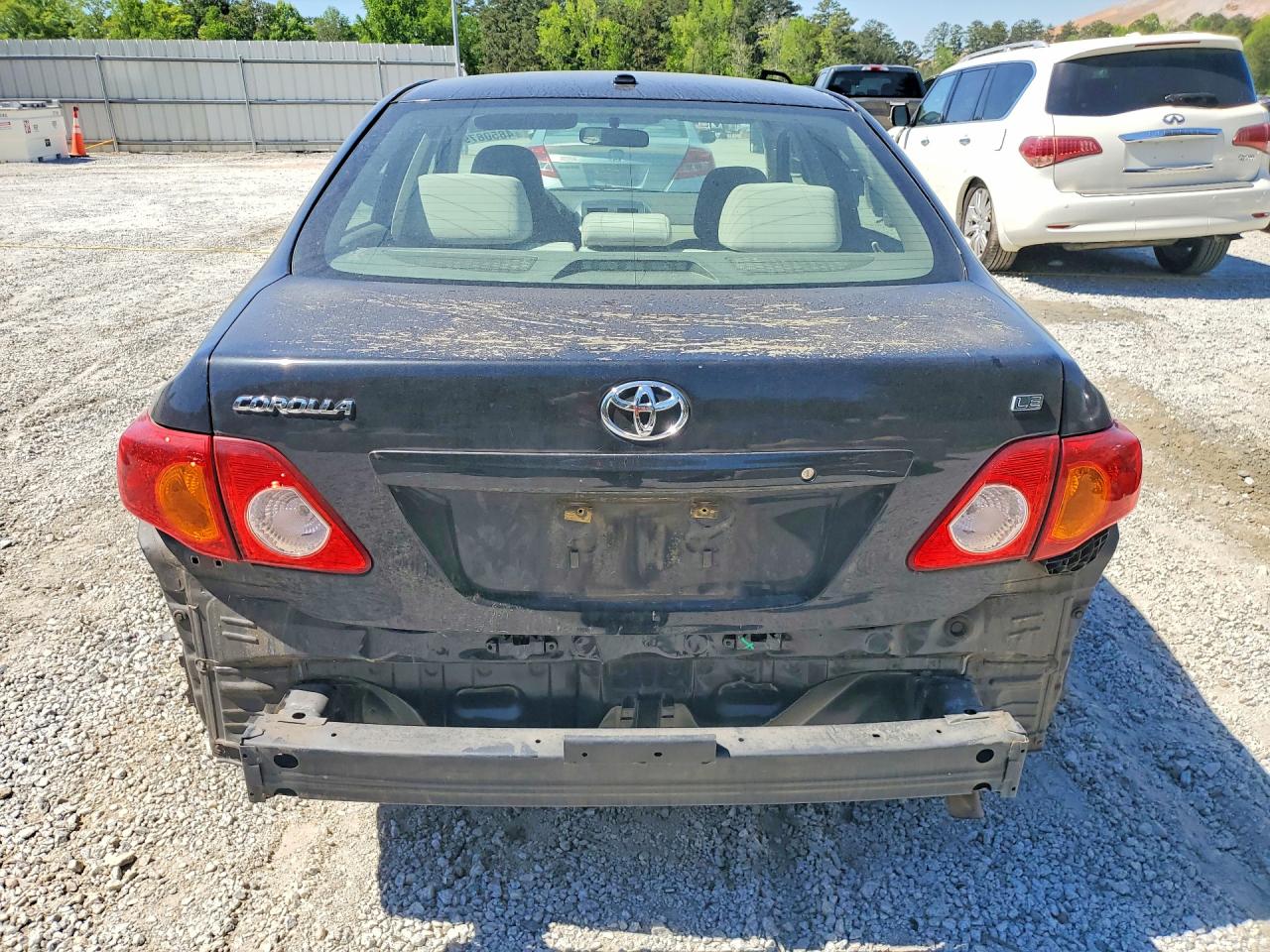 2010 TOYOTA COROLLA LE photo 11