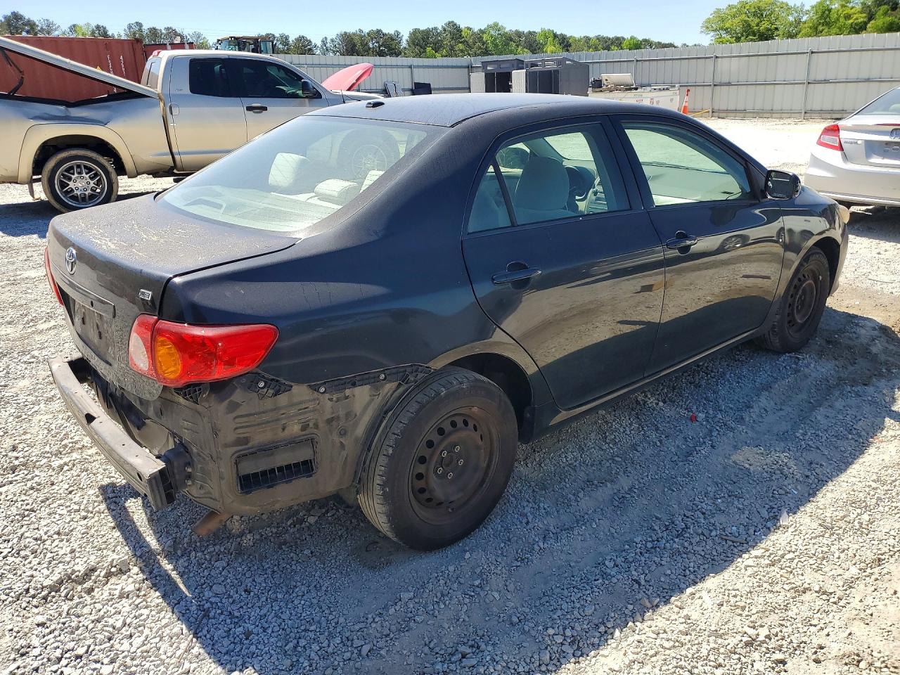 2010 TOYOTA COROLLA LE photo 5