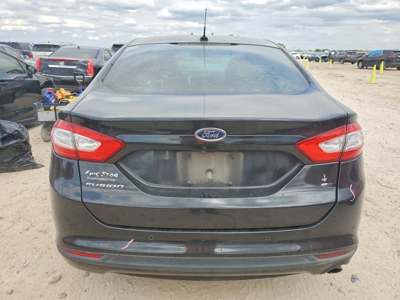 2013 FORD FUSION SE photo 6