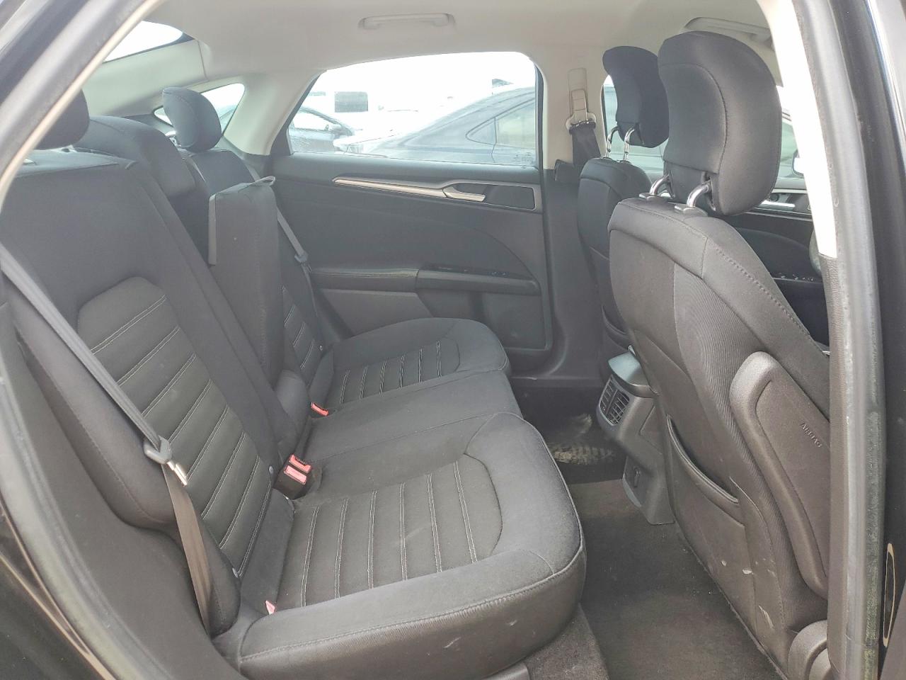 2013 FORD FUSION SE photo 10
