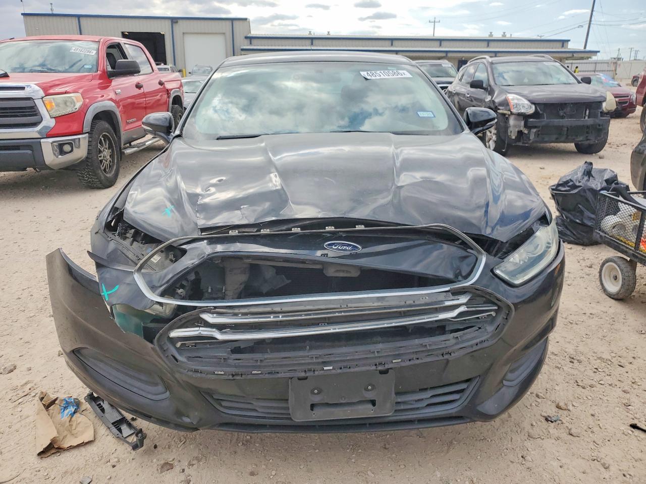 2013 FORD FUSION SE photo 5