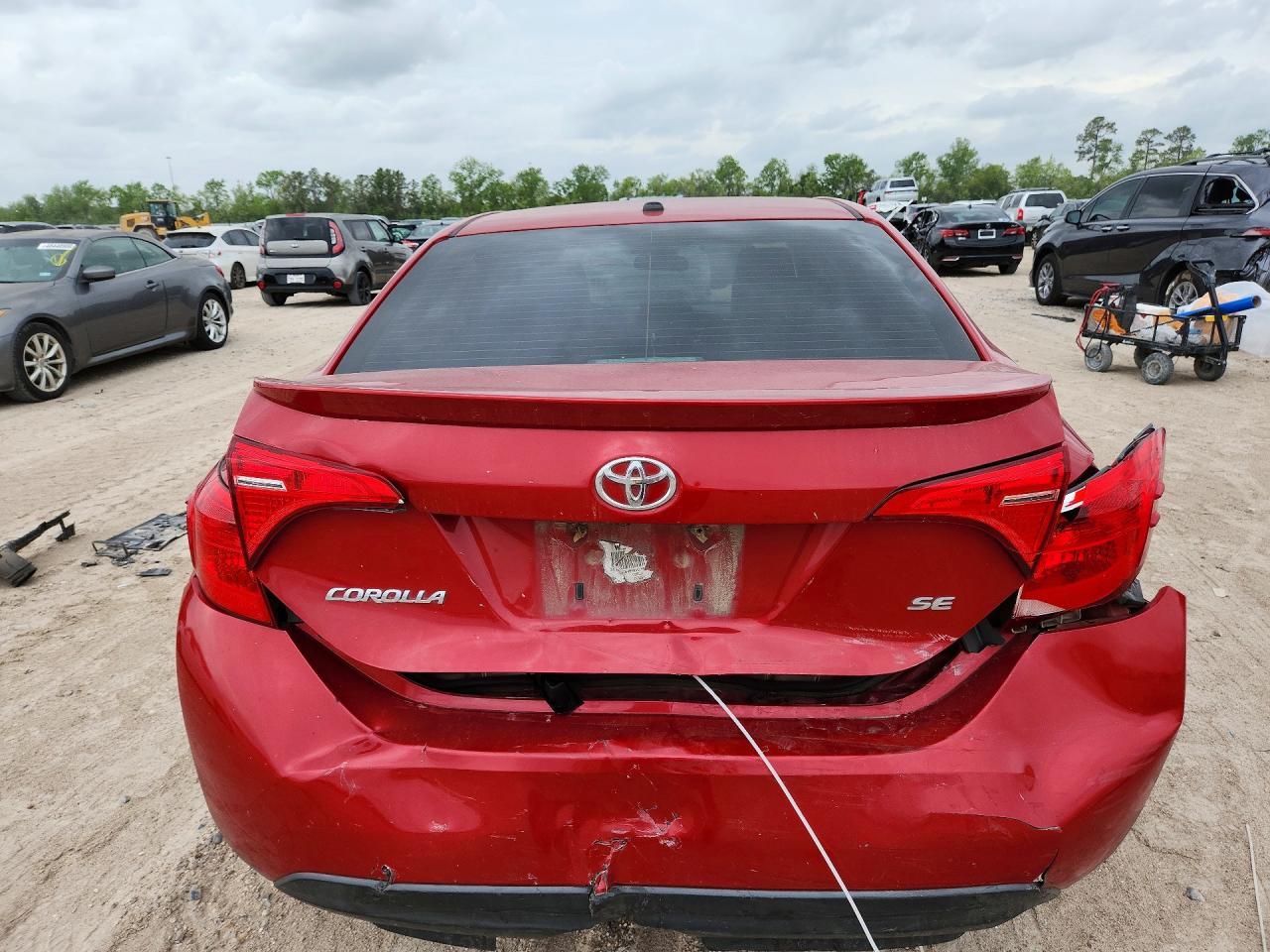 2017 TOYOTA COROLLA SE photo 16