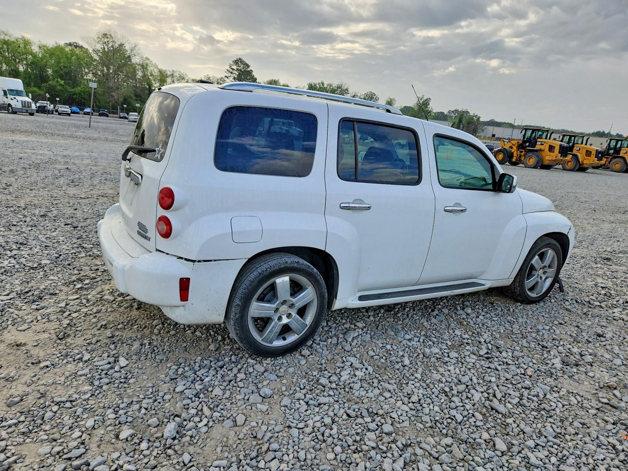 2011 CHEVROLET HHR LT photo 5