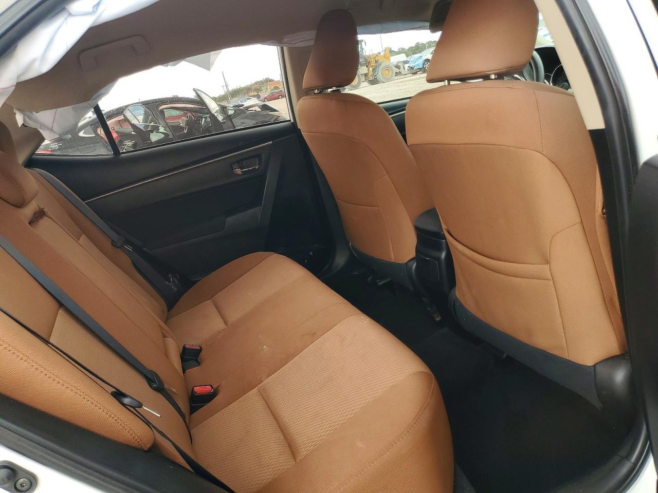 2016 TOYOTA COROLLA LE photo 10