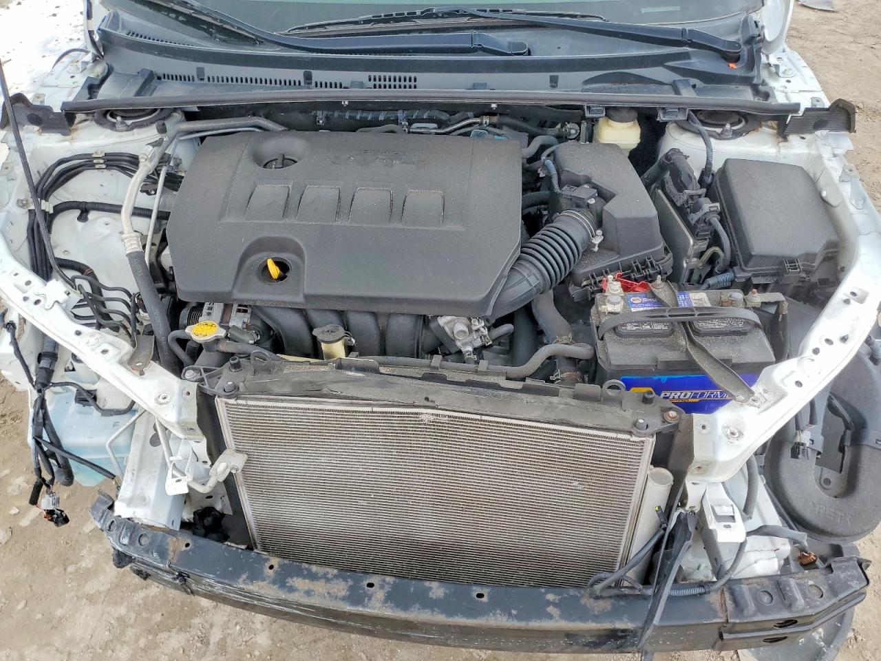 2016 TOYOTA COROLLA LE photo 11