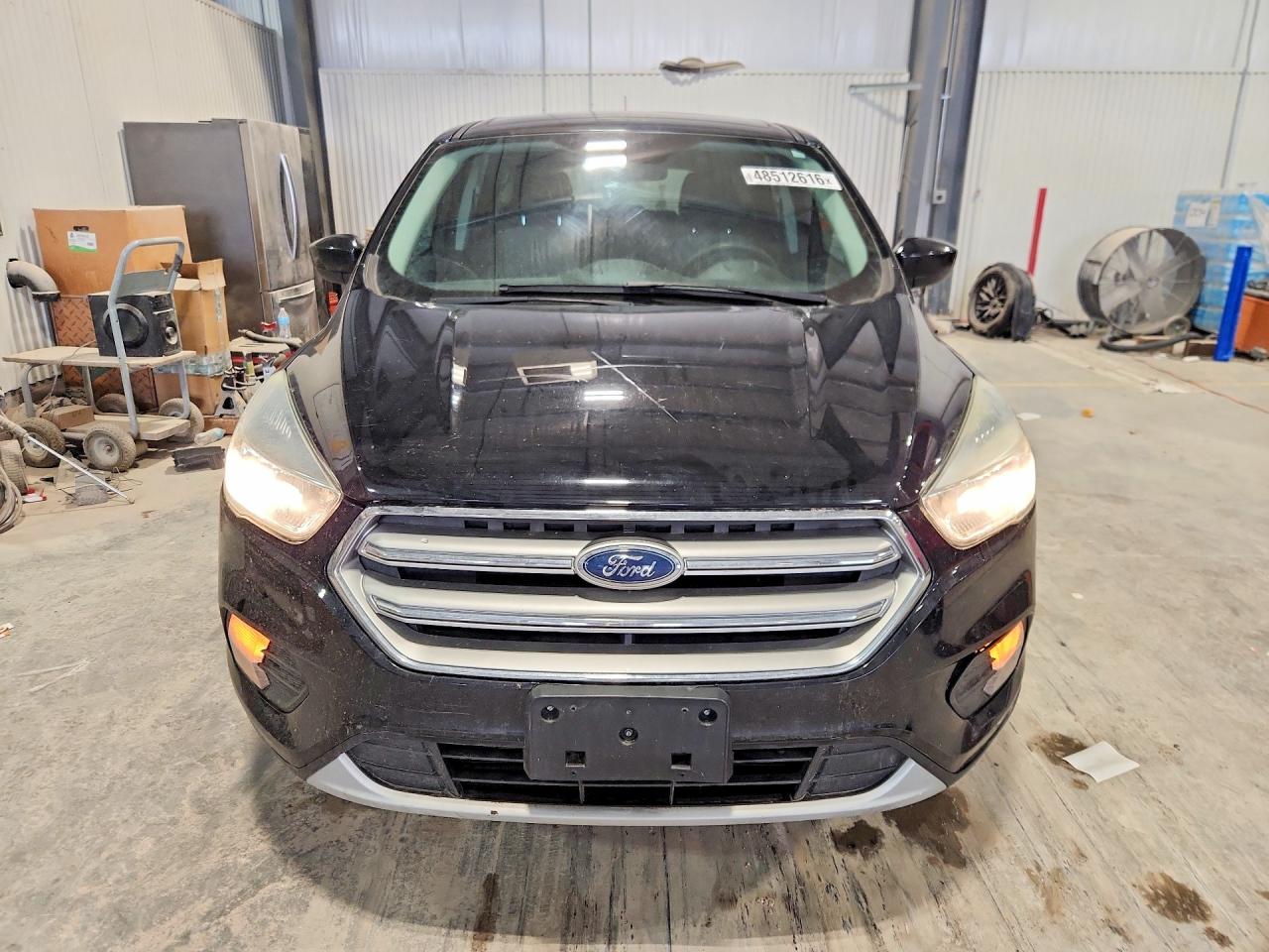 2017 FORD ESCAPE SE photo 13