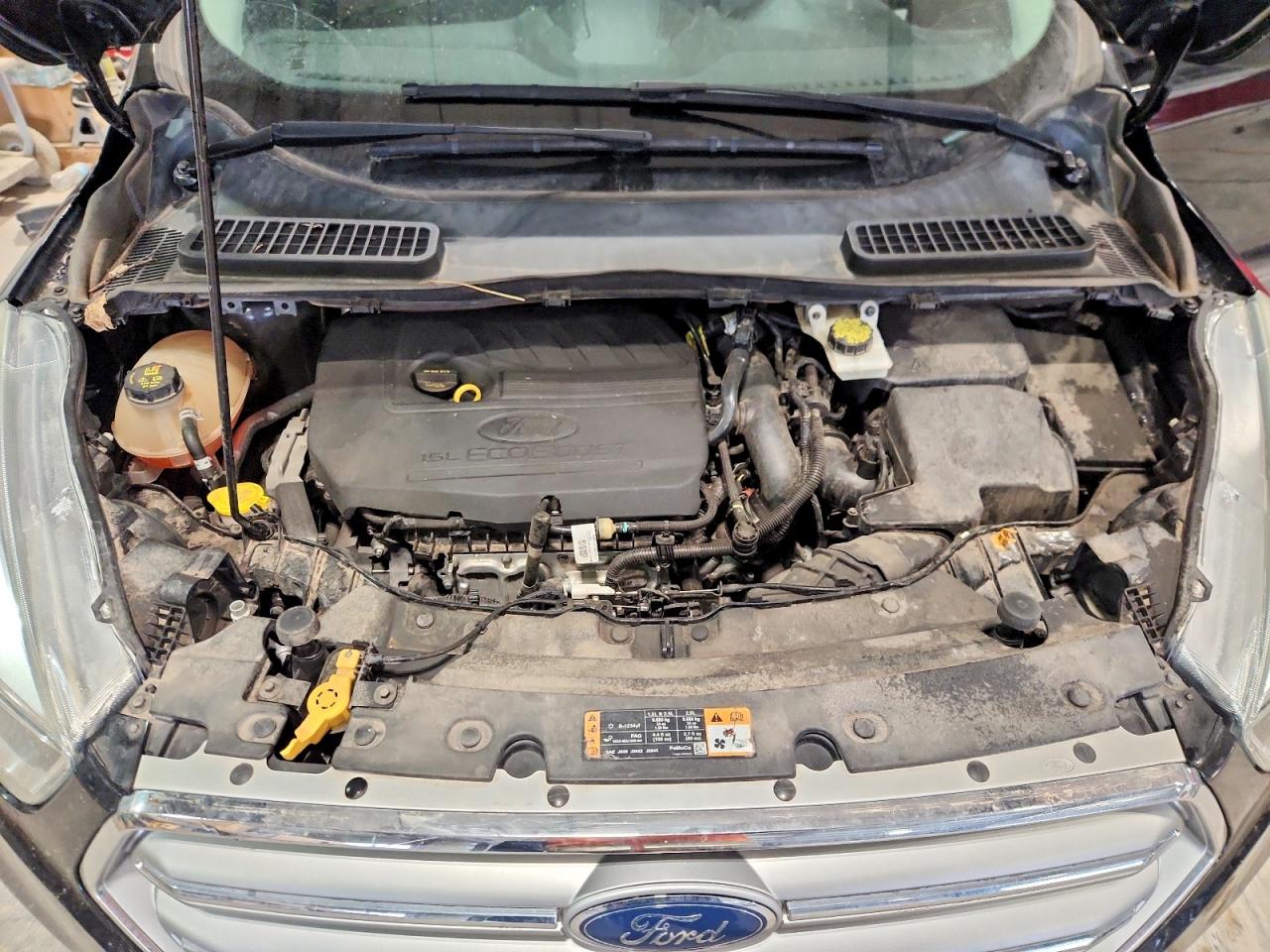 2017 FORD ESCAPE SE photo 34
