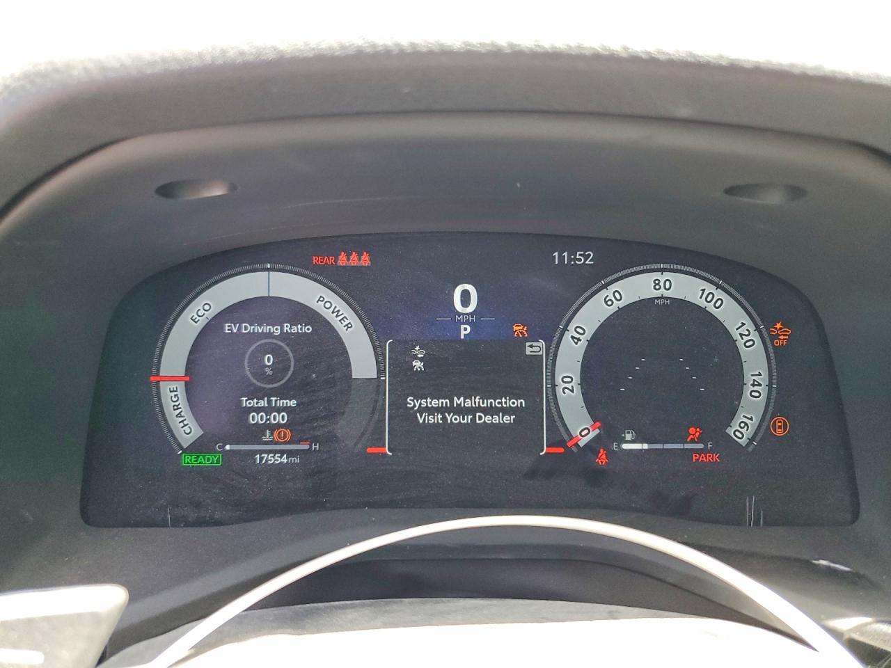 2025 TOYOTA CAMRY XSE photo 17