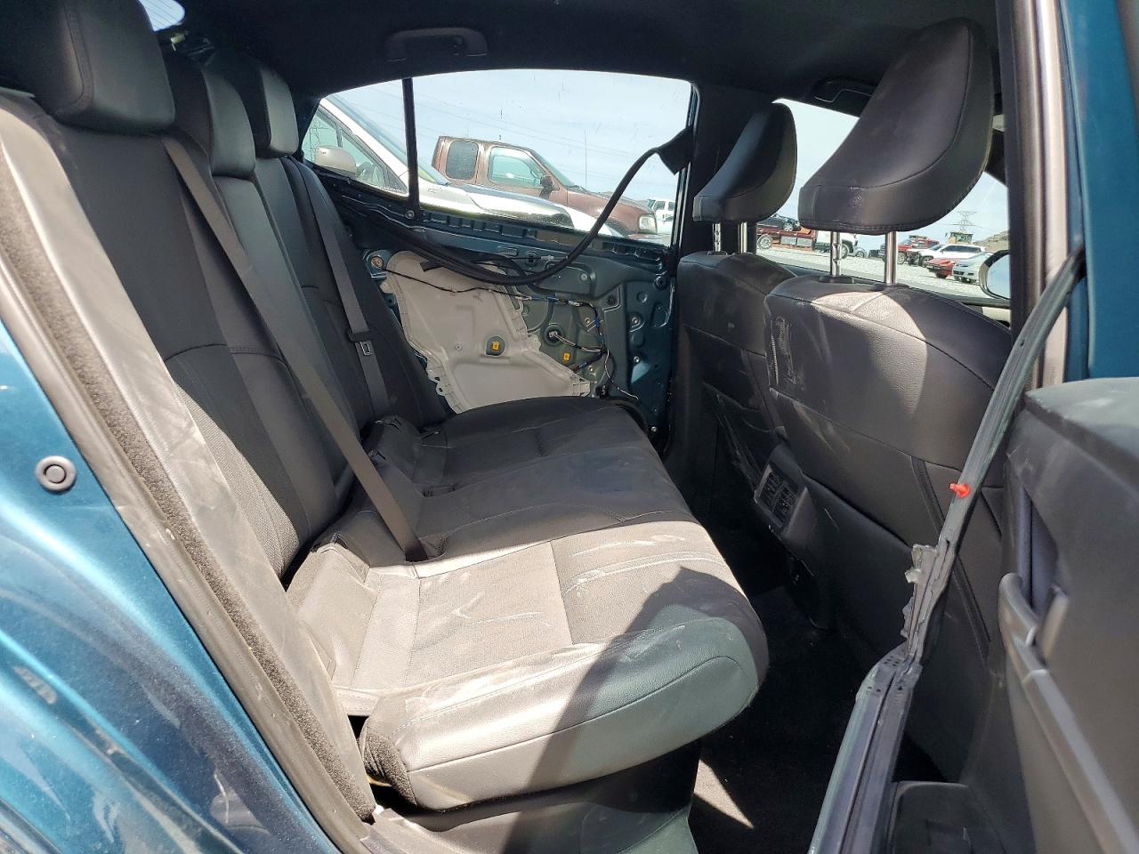 2025 TOYOTA CAMRY XSE photo 19