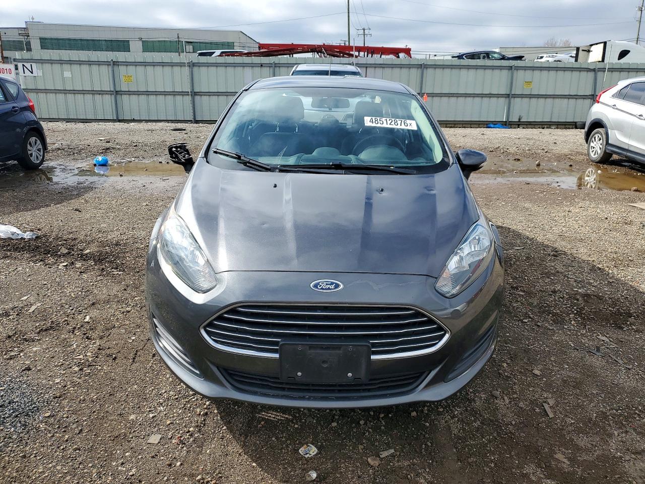 2016 FORD FIESTA SE photo 5