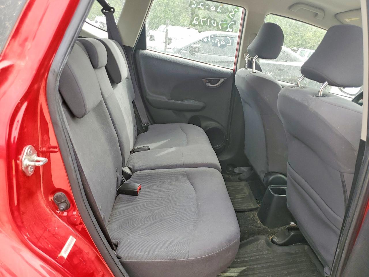 2013 HONDA FIT photo 19