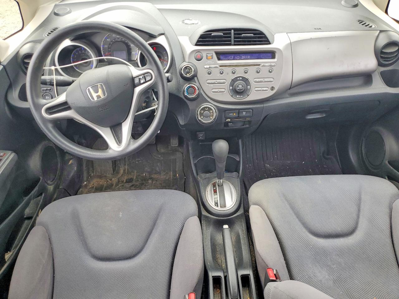 2013 HONDA FIT photo 15