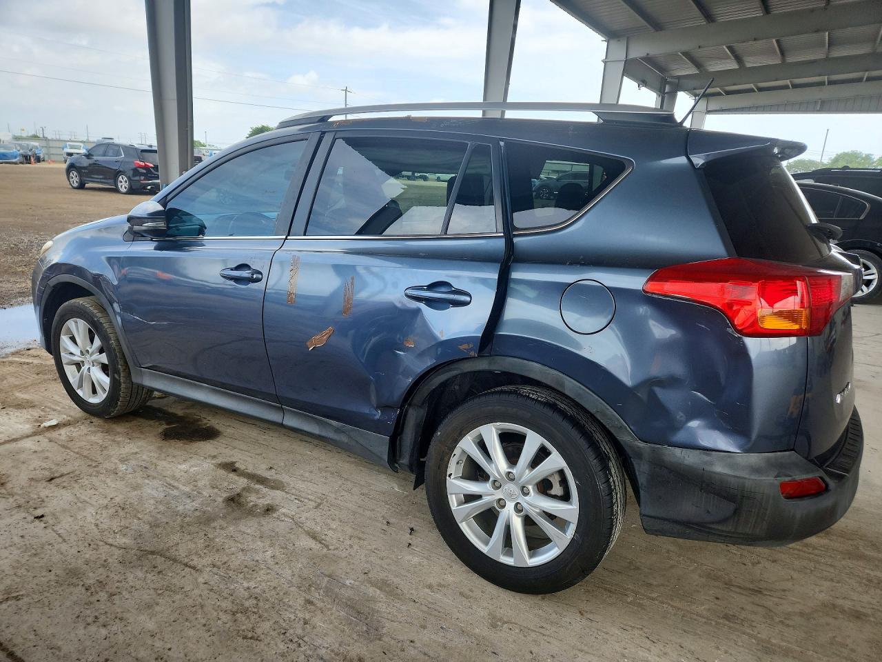 2013 TOYOTA RAV4 LIMITED photo 2