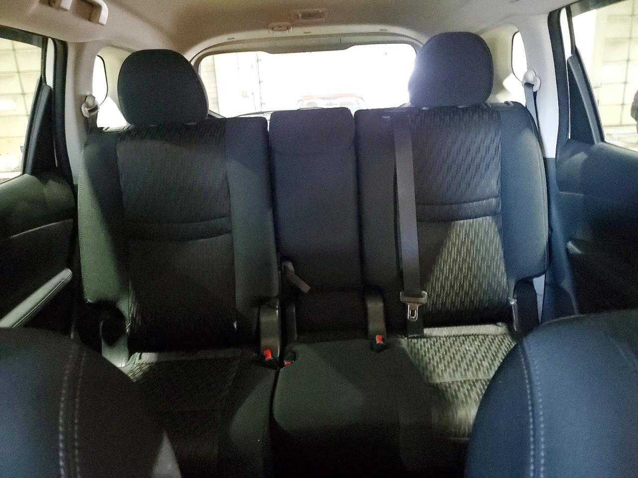 2017 NISSAN ROGUE SV photo 19