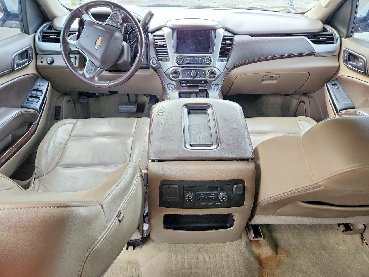 2018 CHEVROLET SUBURBAN C1500 LT photo 15