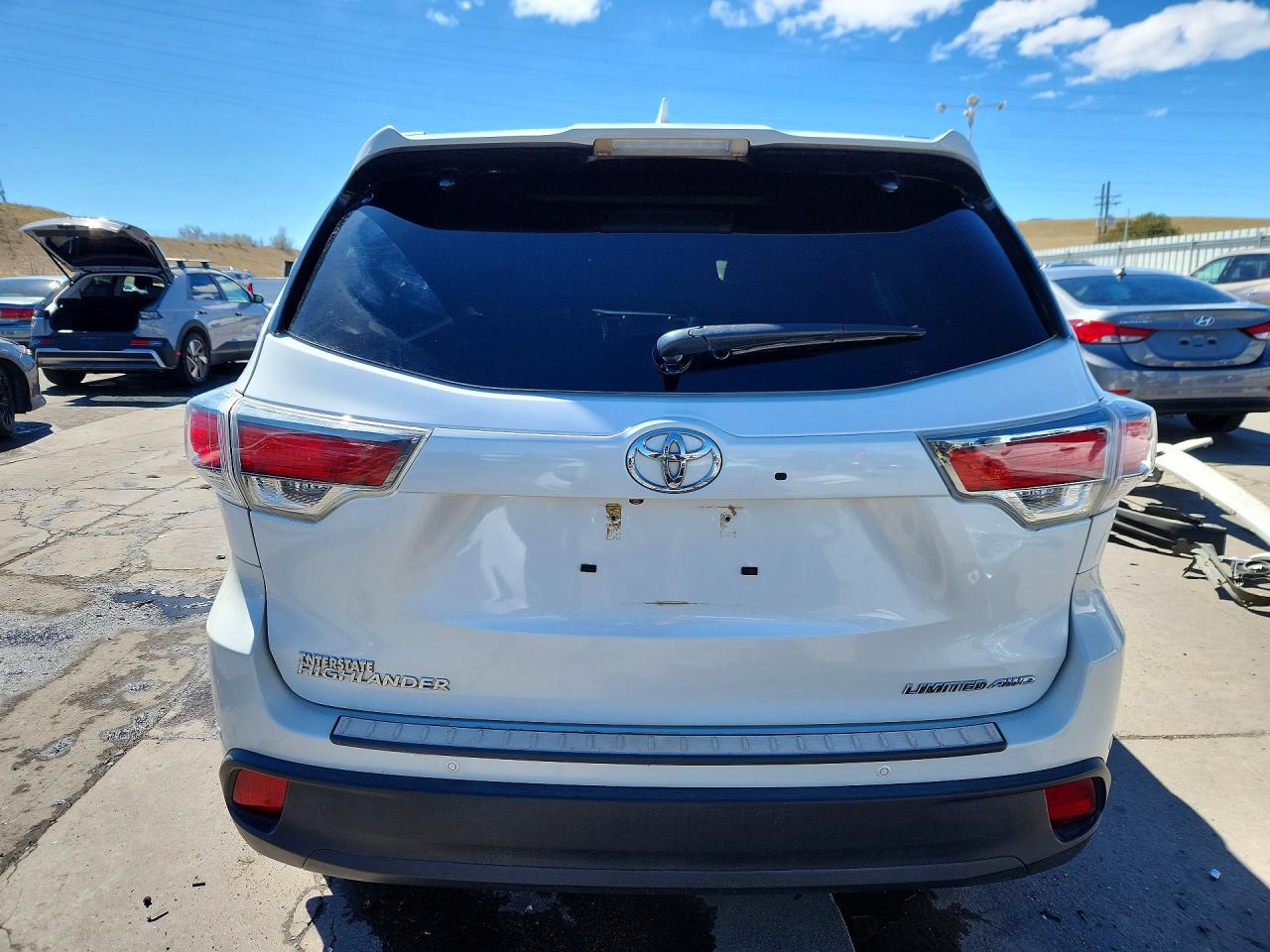 2016 TOYOTA HIGHLANDER LIMITED PLATINUM photo 16