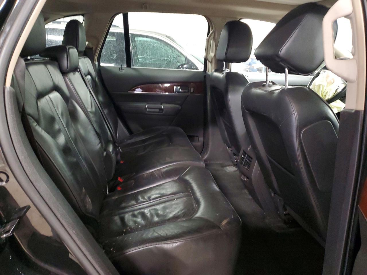 2013 LINCOLN TOWNHOUSE MKX photo 10