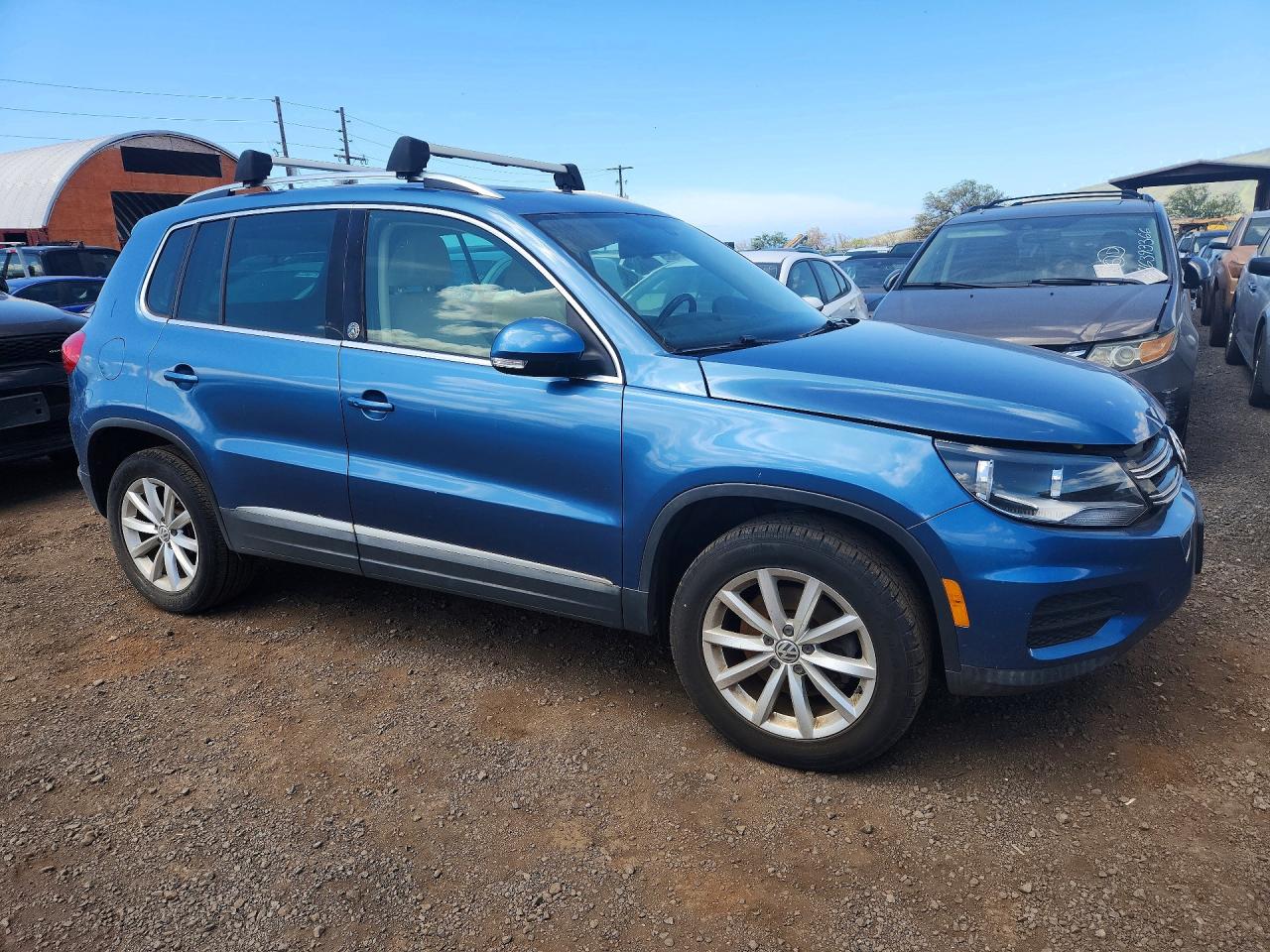 2017 VOLKSWAGEN TIGUAN WOLFSBURG photo 10