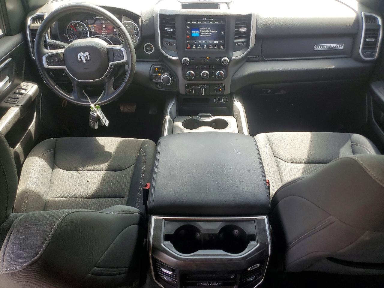 2021 RAM 1500 photo 22