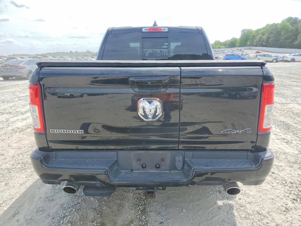 2021 RAM 1500 photo 16